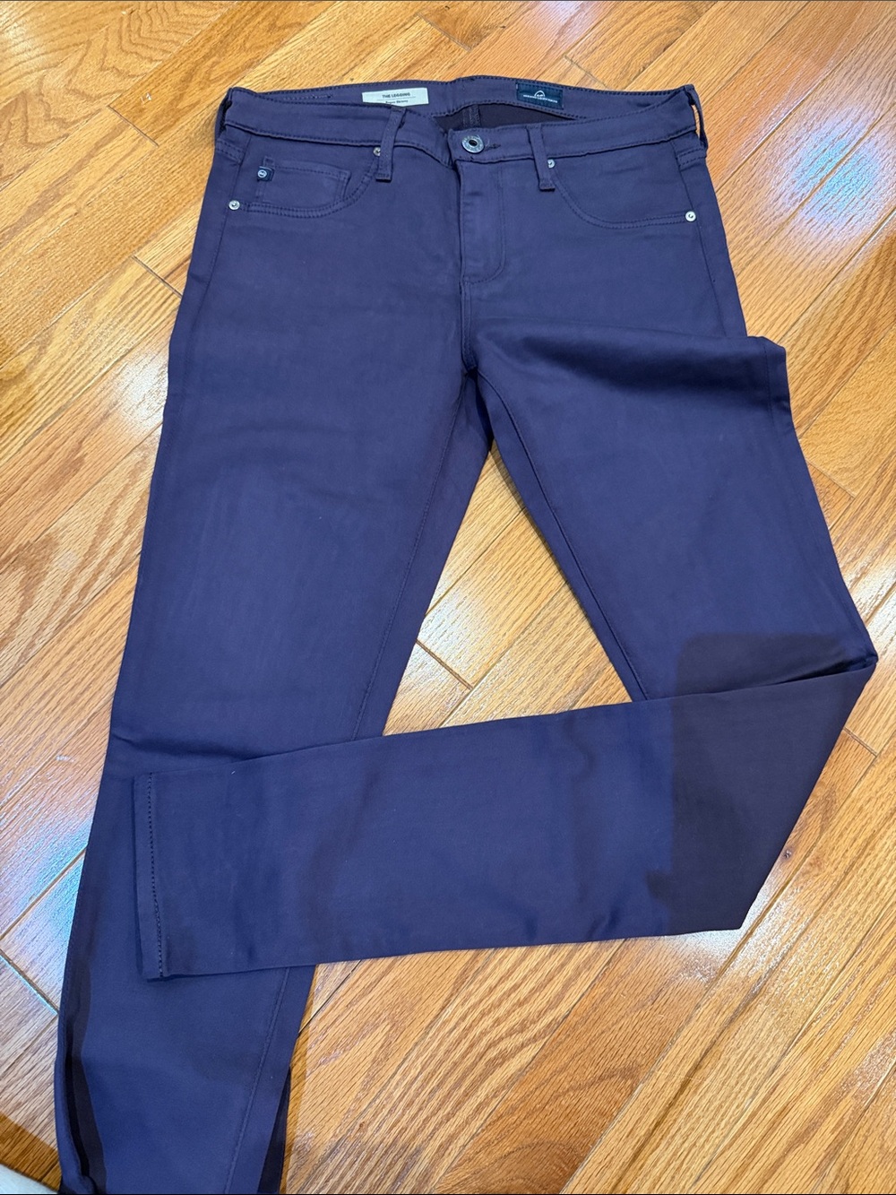 AG The Legging Skinny Jean in Eggplant Color, Size 27
